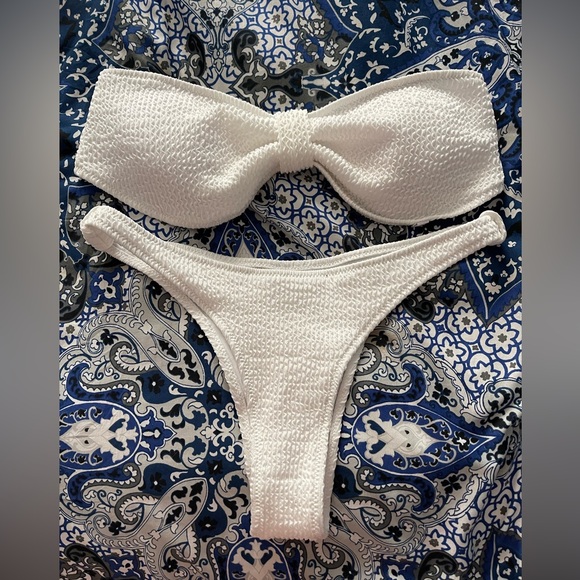 Sunny Co Clothing Strapless Bikini TOP - Picture 1 of 1